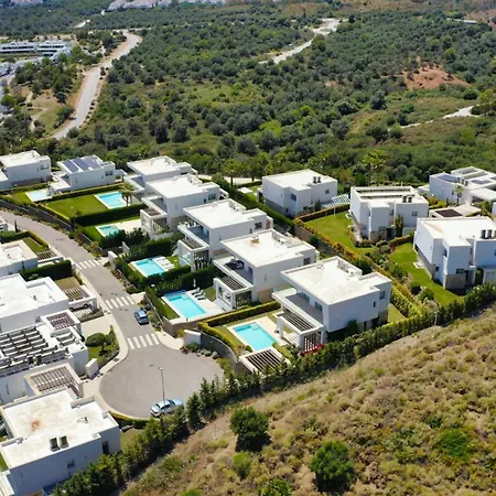 3303 Riva ماربيا